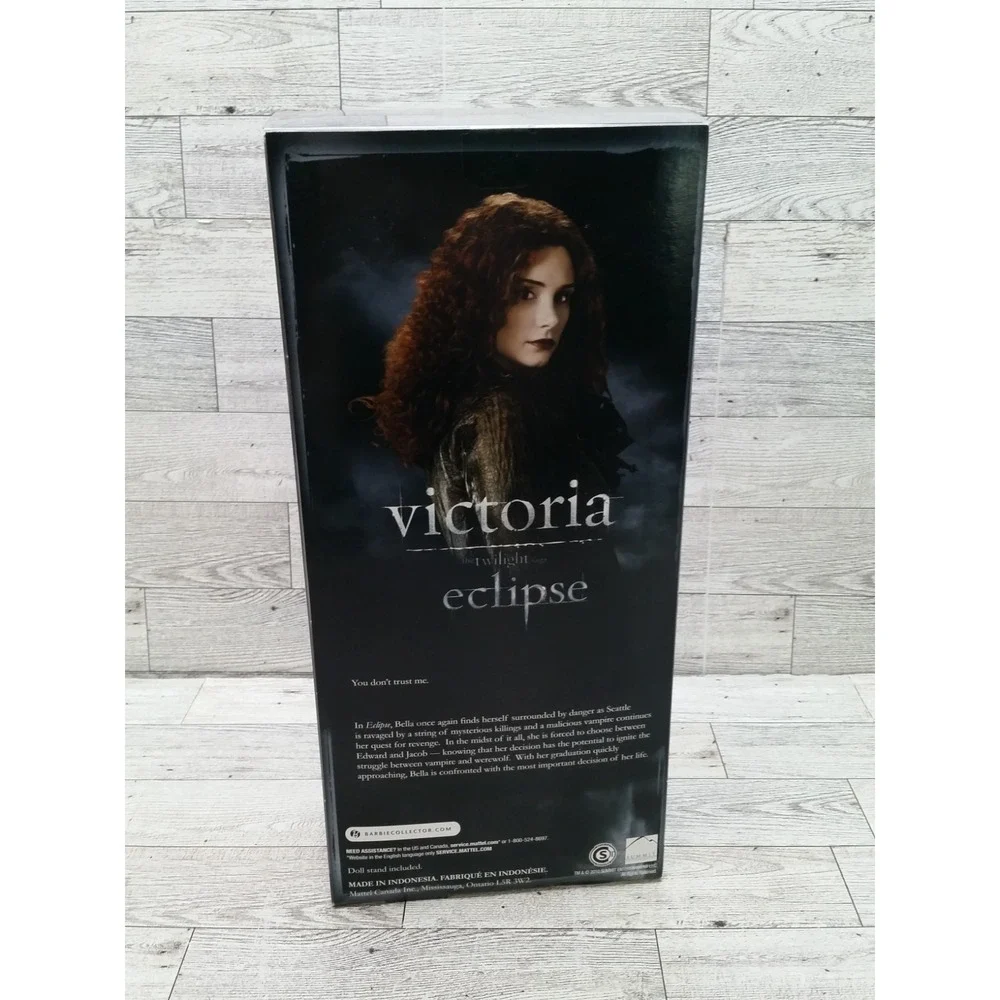 Twilight Saga Eclipse Victoria Barbie Doll Pink Label 2010 Mattel Collector New